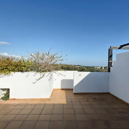 Penthouse Las Jacarandas *