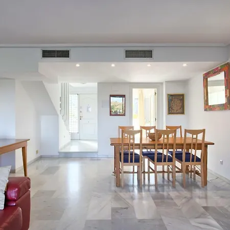 Apartment Penthouse Las Jacarandas