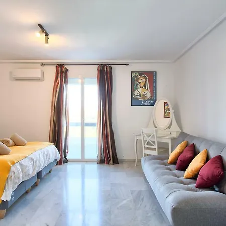 Apartment Penthouse Las Jacarandas Estepona